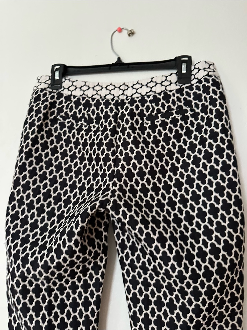 Cropped workwear pants business casual